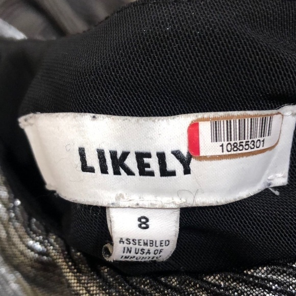 Likely Chandler Formal Maxi Dress Gown Size 8 Silver Pleated One Shoulder - Picture 7 of 12